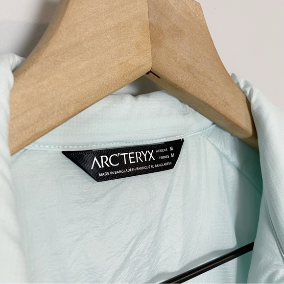 Arcteryx Atom LT Vest in Dew Drop - Picture 9 of 14